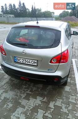 Внедорожник / Кроссовер Nissan Qashqai 2009 в 