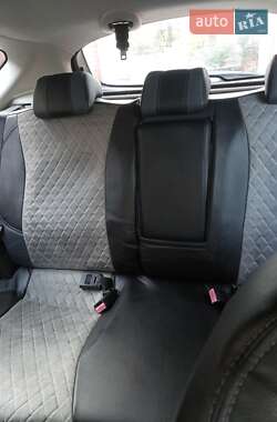 Внедорожник / Кроссовер Nissan Qashqai 2009 в 