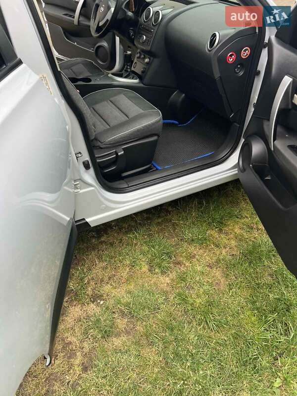 Внедорожник / Кроссовер Nissan Qashqai 2007 в Ивано-Франковске