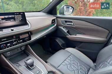 Внедорожник / Кроссовер Nissan Qashqai 2024 в 