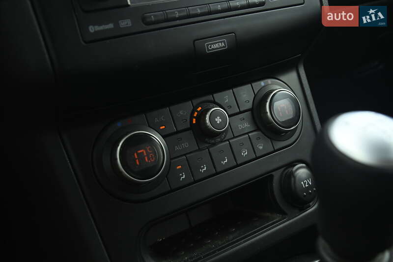 Внедорожник / Кроссовер Nissan Qashqai 2013 в Бердичеве