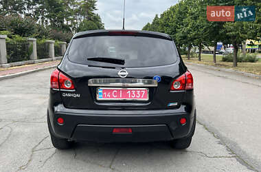 Внедорожник / Кроссовер Nissan Qashqai 2010 в 