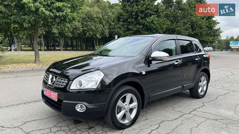 Внедорожник / Кроссовер Nissan Qashqai 2010 в Умани