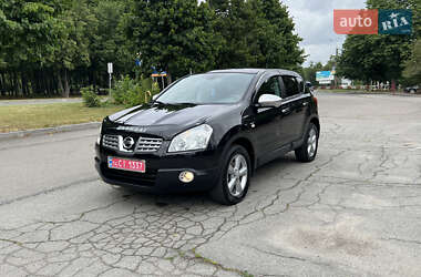 Внедорожник / Кроссовер Nissan Qashqai 2010 в 