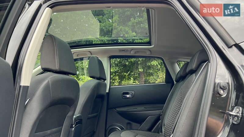 Внедорожник / Кроссовер Nissan Qashqai 2010 в Умани
