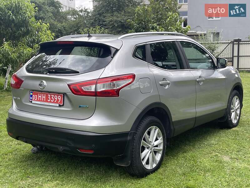 Внедорожник / Кроссовер Nissan Qashqai 2016 в Ковеле