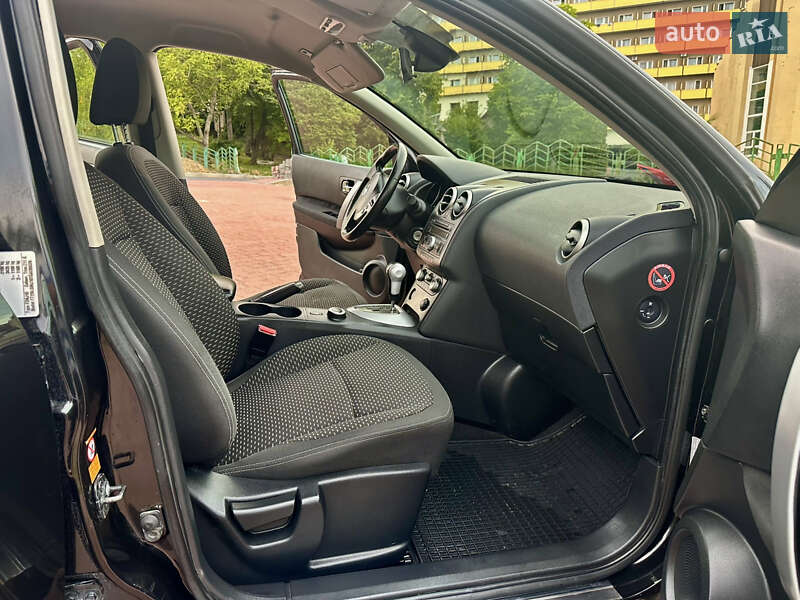 Позашляховик / Кросовер Nissan Qashqai 2009 в Трускавці