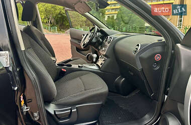 Внедорожник / Кроссовер Nissan Qashqai 2009 в 