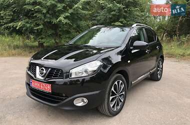 Позашляховик / Кросовер Nissan Qashqai 2012 в Коростені