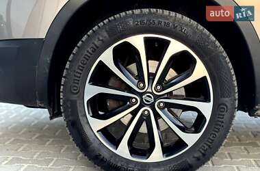 Внедорожник / Кроссовер Nissan Qashqai 2012 в 
