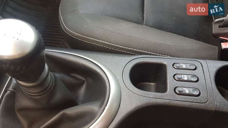 Внедорожник / Кроссовер Nissan Qashqai 2011 в Луцке