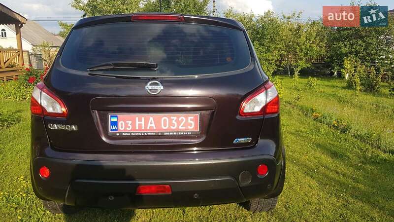 Внедорожник / Кроссовер Nissan Qashqai 2011 в Луцке