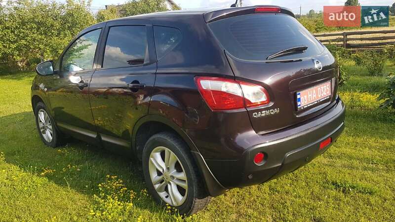 Внедорожник / Кроссовер Nissan Qashqai 2011 в Луцке