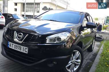Позашляховик / Кросовер Nissan Qashqai 2011 в Івано-Франківську