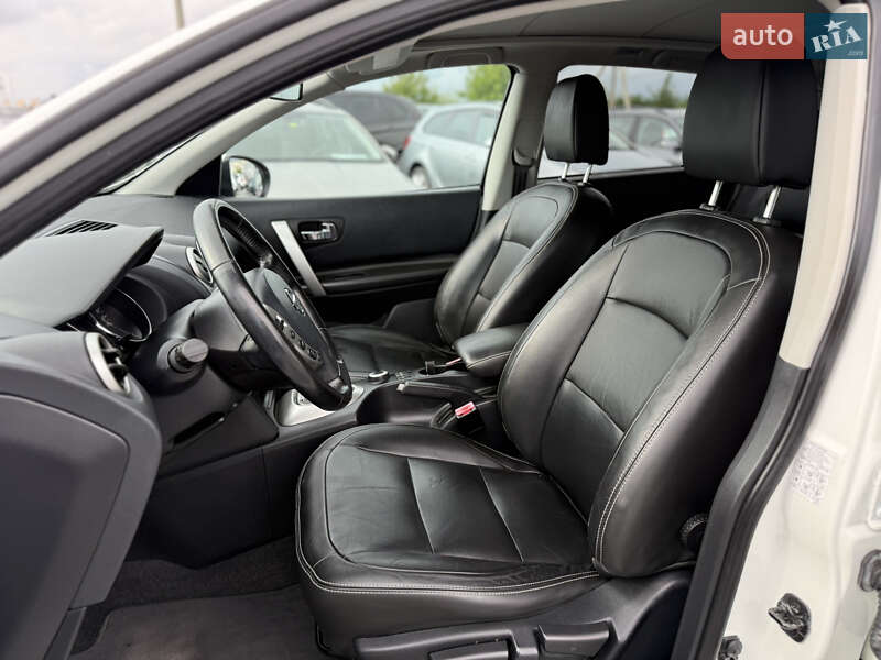 Внедорожник / Кроссовер Nissan Qashqai 2012 в Ровно