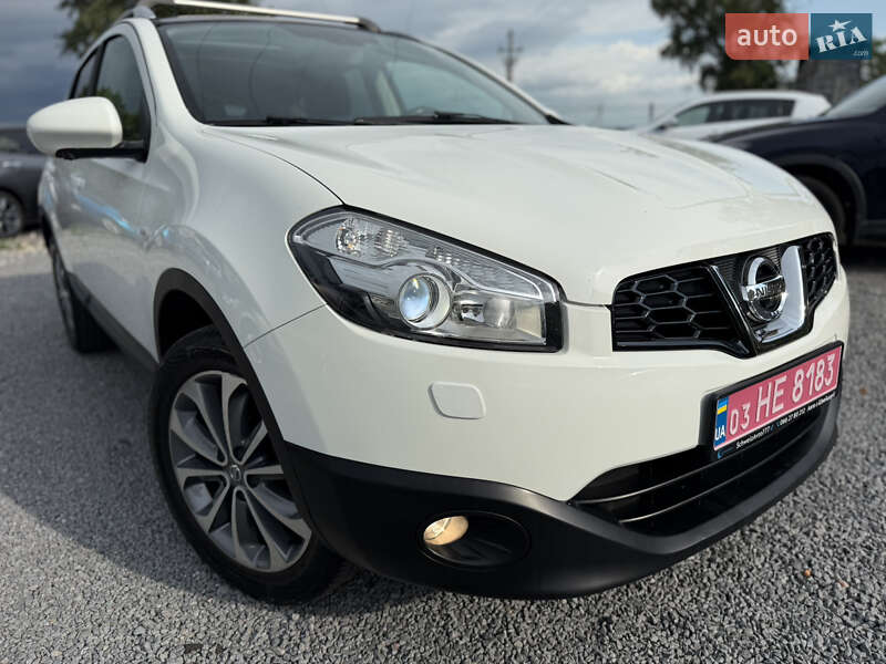 Внедорожник / Кроссовер Nissan Qashqai 2012 в Ровно