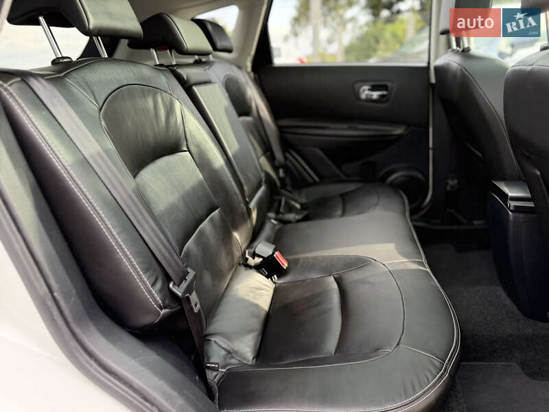 Внедорожник / Кроссовер Nissan Qashqai 2012 в Ровно