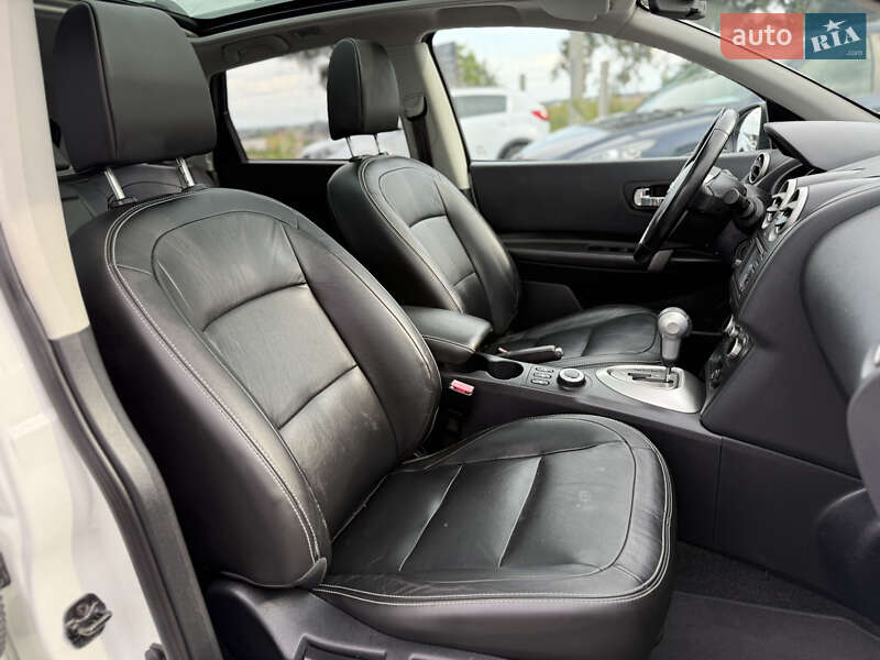Внедорожник / Кроссовер Nissan Qashqai 2012 в Ровно