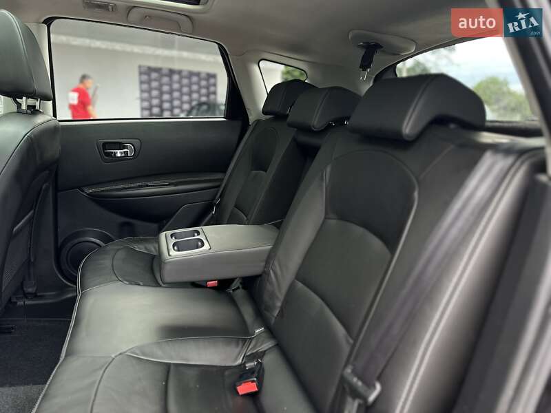 Внедорожник / Кроссовер Nissan Qashqai 2011 в Ивано-Франковске