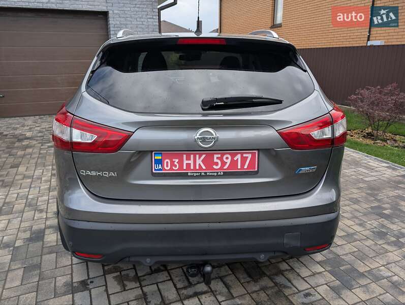 Внедорожник / Кроссовер Nissan Qashqai 2014 в Виннице