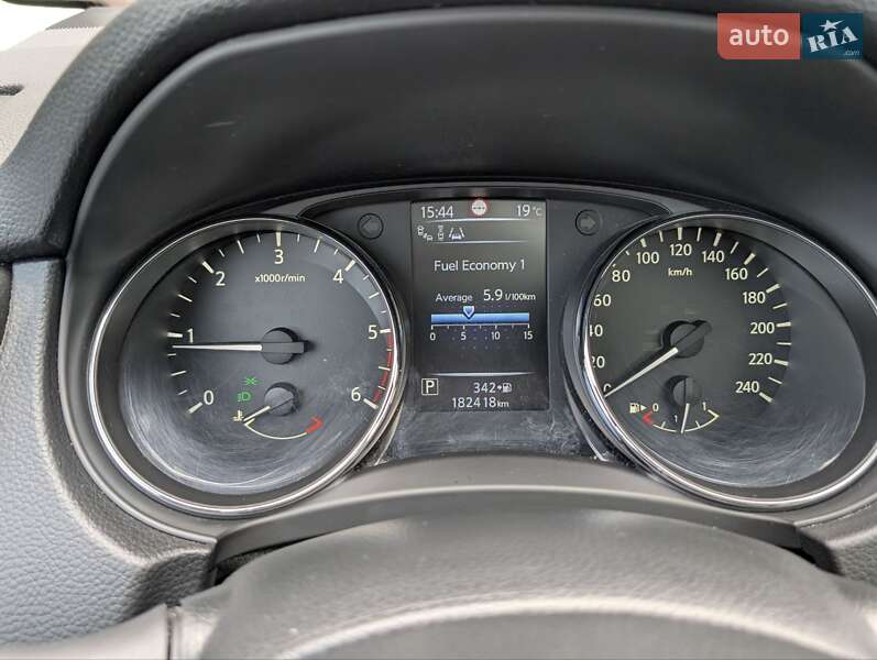 Внедорожник / Кроссовер Nissan Qashqai 2014 в Виннице