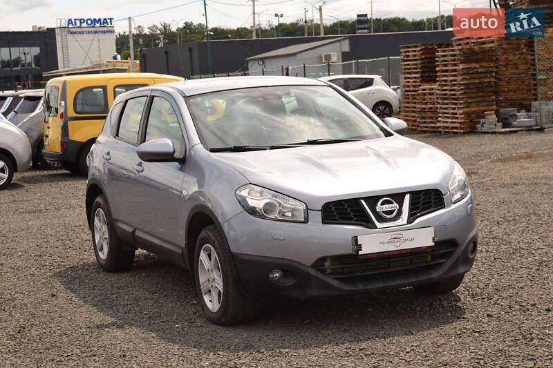 Внедорожник / Кроссовер Nissan Qashqai 2012 в Луцке