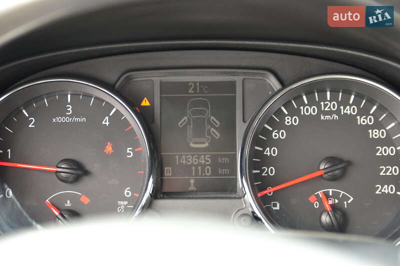 Внедорожник / Кроссовер Nissan Qashqai 2012 в Луцке