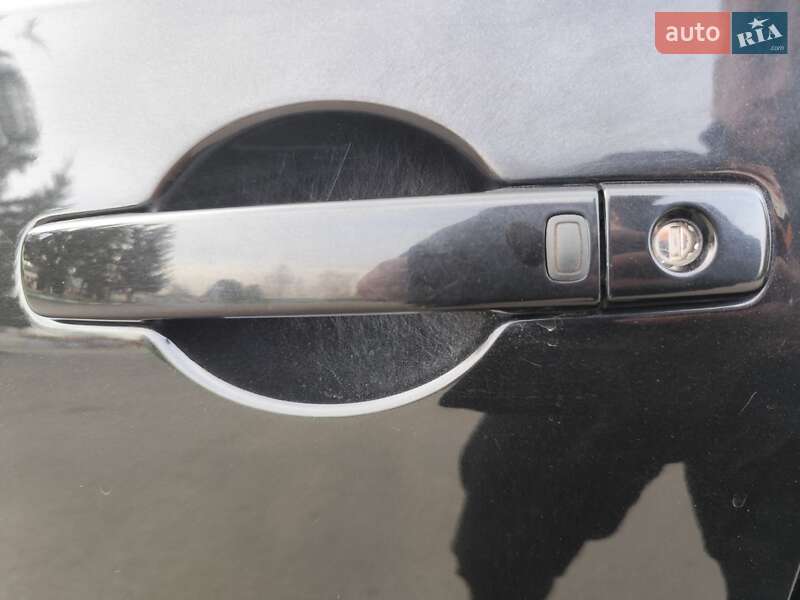Позашляховик / Кросовер Nissan Qashqai 2011 в Звягелі