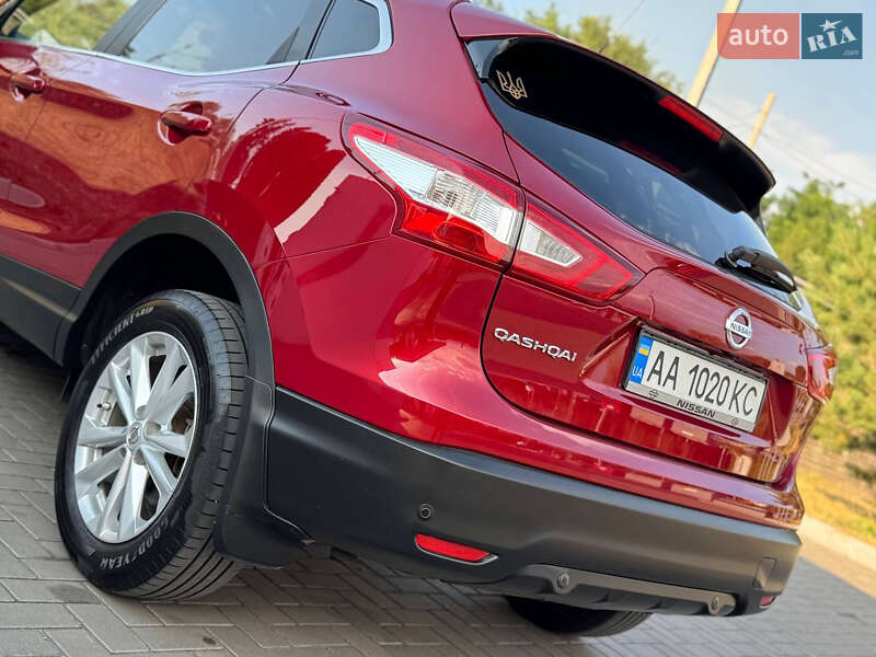 Позашляховик / Кросовер Nissan Qashqai 2016 в Дніпрі