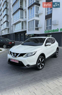 Позашляховик / Кросовер Nissan Qashqai 2017 в Трускавці