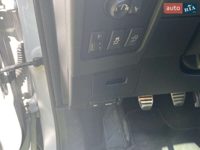 Внедорожник / Кроссовер Nissan Qashqai 2013 в Нововолынске