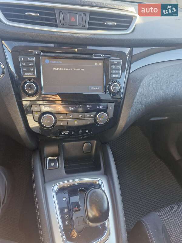 Внедорожник / Кроссовер Nissan Qashqai 2014 в Житомире