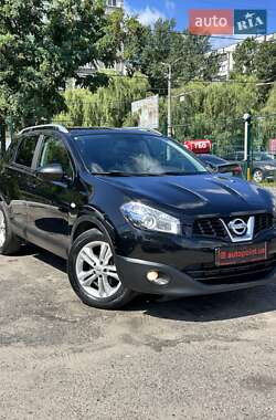 Внедорожник / Кроссовер Nissan Qashqai 2011 в Сумах