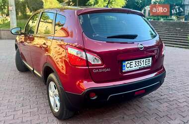 Внедорожник / Кроссовер Nissan Qashqai 2012 в 