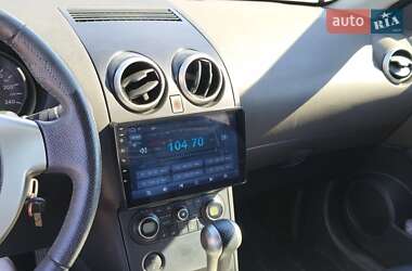 Внедорожник / Кроссовер Nissan Qashqai 2008 в 