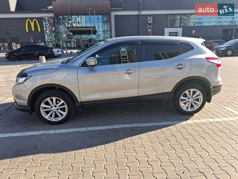 Внедорожник / Кроссовер Nissan Qashqai 2017 в Киеве