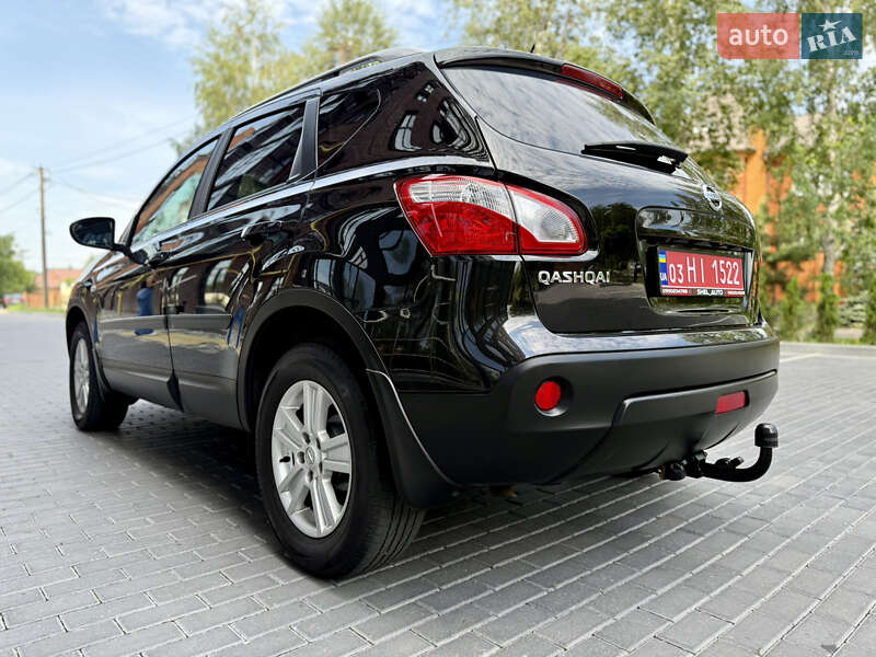Внедорожник / Кроссовер Nissan Qashqai 2010 в Полтаве
