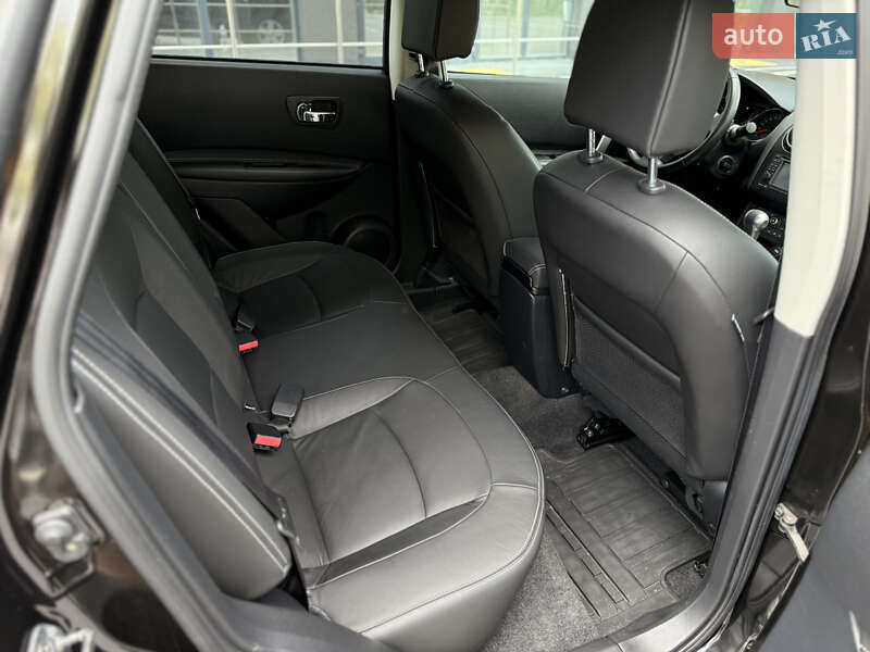 Внедорожник / Кроссовер Nissan Qashqai 2010 в Полтаве