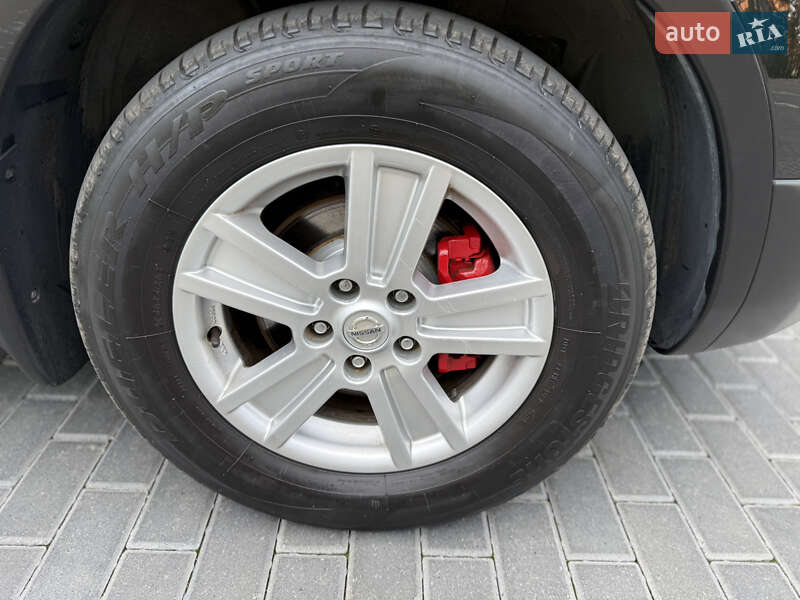 Внедорожник / Кроссовер Nissan Qashqai 2010 в Полтаве