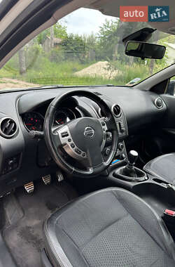Внедорожник / Кроссовер Nissan Qashqai 2013 в 