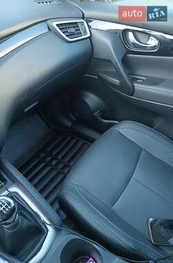 Внедорожник / Кроссовер Nissan Qashqai 2013 в 