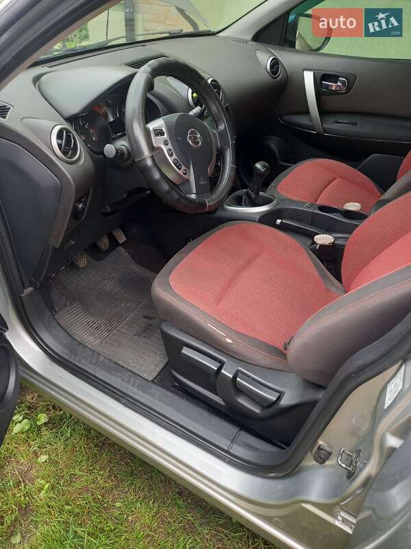 Позашляховик / Кросовер Nissan Qashqai 2008 в Львові фото 16 Позашляховик / Кросовер Nissan Qashqai 2008 в Львові