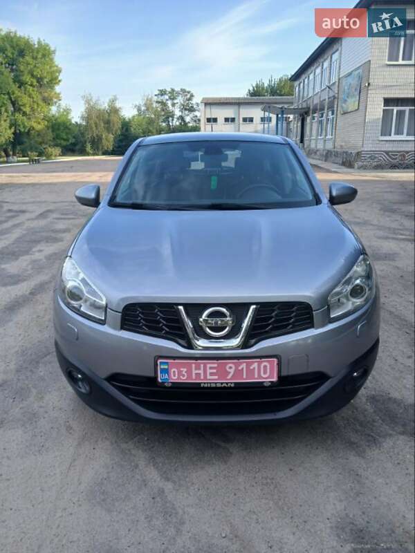 Внедорожник / Кроссовер Nissan Qashqai 2011 в Каменском фото 4 Внедорожник / Кроссовер Nissan Qashqai 2011 в Каменском