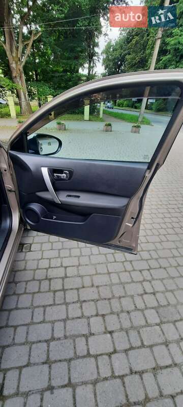 Внедорожник / Кроссовер Nissan Qashqai 2012 в Львове