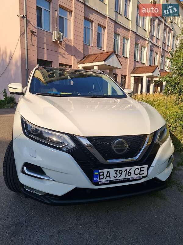 Внедорожник / Кроссовер Nissan Qashqai 2019 в Днепре