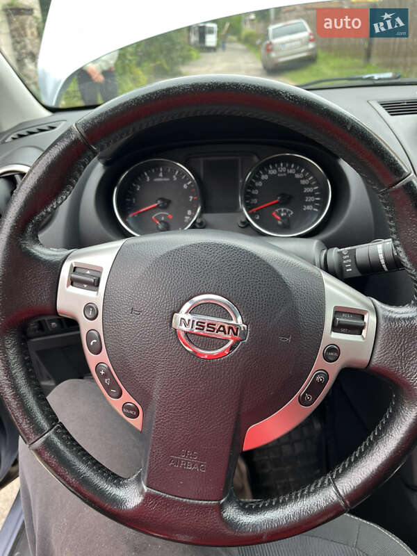 Позашляховик / Кросовер Nissan Qashqai 2012 в Києві фото 19 Позашляховик / Кросовер Nissan Qashqai 2012 в Києві