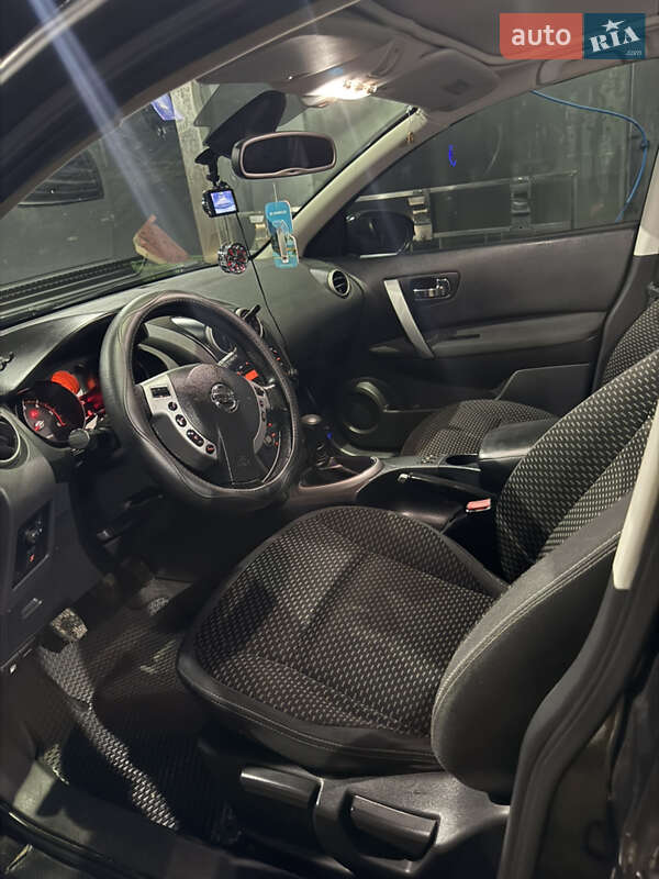 Внедорожник / Кроссовер Nissan Qashqai 2008 в Ужгороде