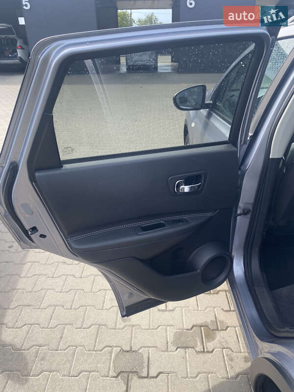 Внедорожник / Кроссовер Nissan Qashqai 2013 в Шептицькому