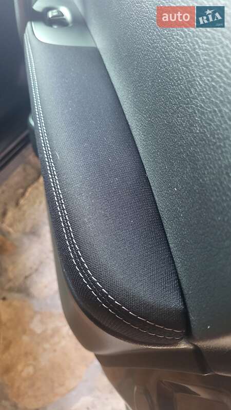 Внедорожник / Кроссовер Nissan Qashqai 2016 в Киеве