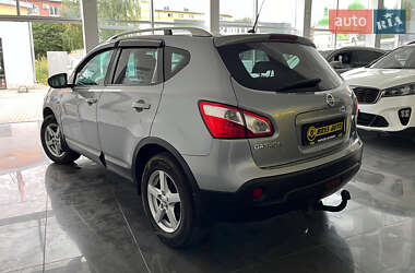 Внедорожник / Кроссовер Nissan Qashqai 2010 в 